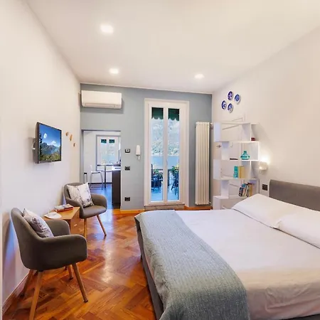 Terrazza Mazzini Lakeside Stylish Apartment