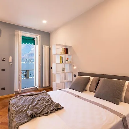 Terrazza Mazzini Lakeside Stylish Apartamento